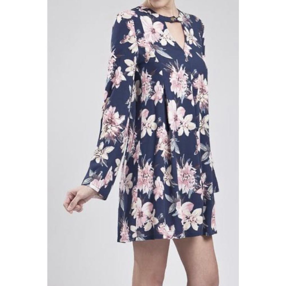 Blu Pepper Bell Sleeve Mini Dress Keyhole Front Snap Floral Printed Navy Pink M